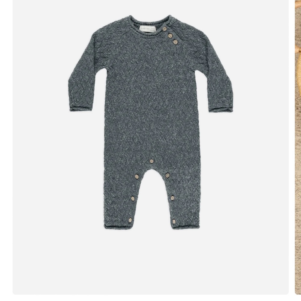 Quincy Mae Gray Kids Bodysuit